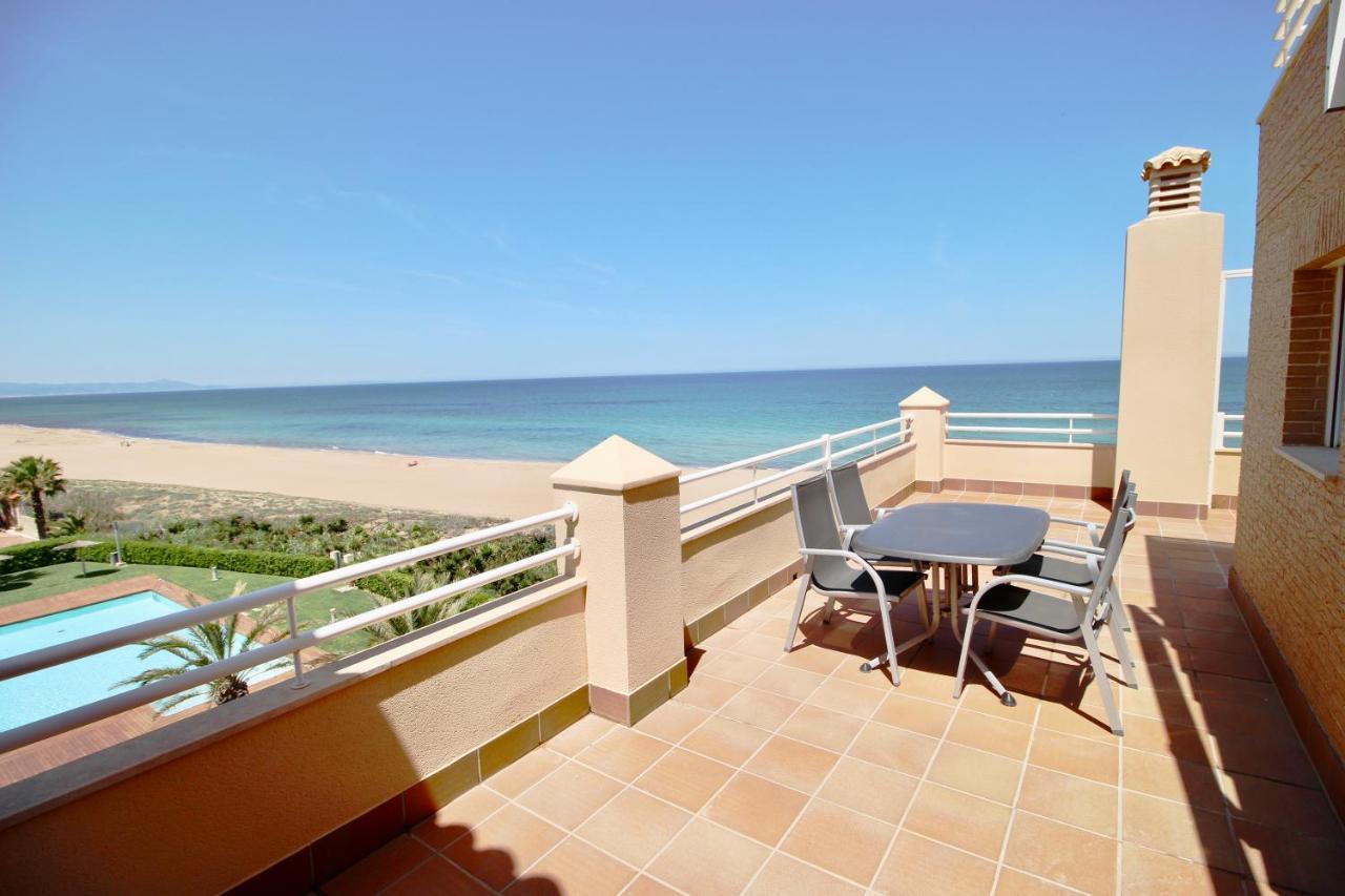 Atico Frontal Al Mar Con Piscina Privada By Homeprive Denia Exterior foto