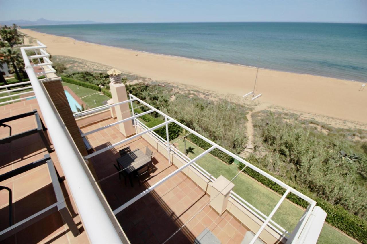 Atico Frontal Al Mar Con Piscina Privada By Homeprive Denia Exterior foto