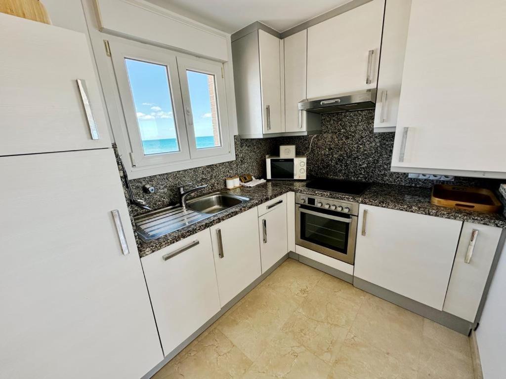 Atico Frontal Al Mar Con Piscina Privada By Homeprive Denia Exterior foto